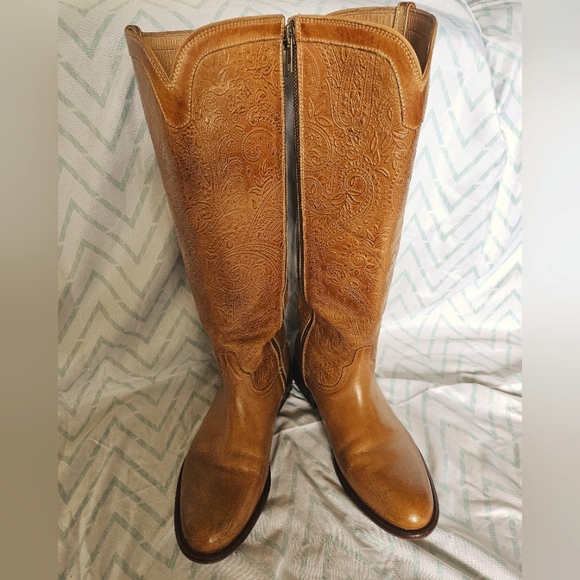 Lucchese Handmade Tooled Leather Riding Zip Up Boot Size 10B - Picture 2 of 7